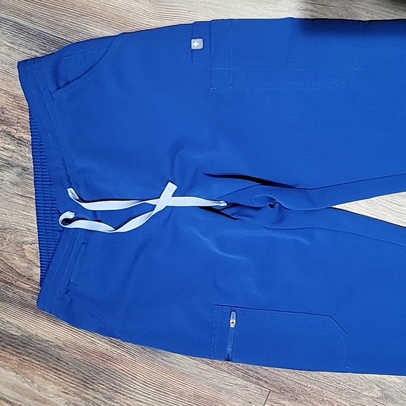 Figs Set - Picture 4 of 5